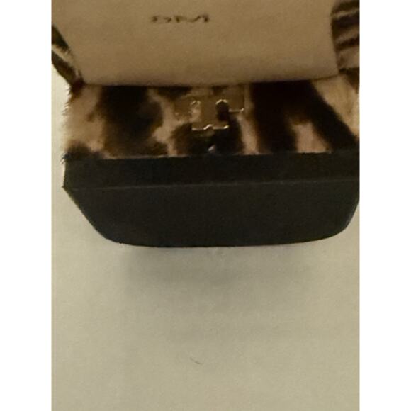 TORY BURCH Leopard Calf Hair Logo GIGI Round Toe Heels Pumps Size 8M MSRP $328 - Picture 10 of 11